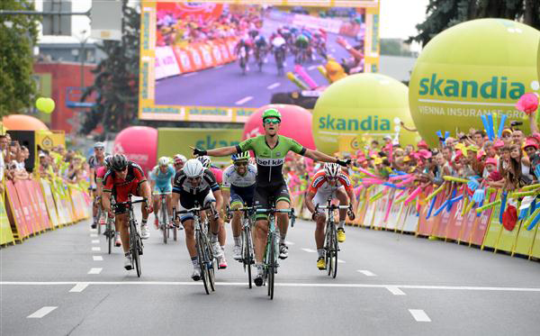 Tjheo Bos wins Tour of Poland stage 3